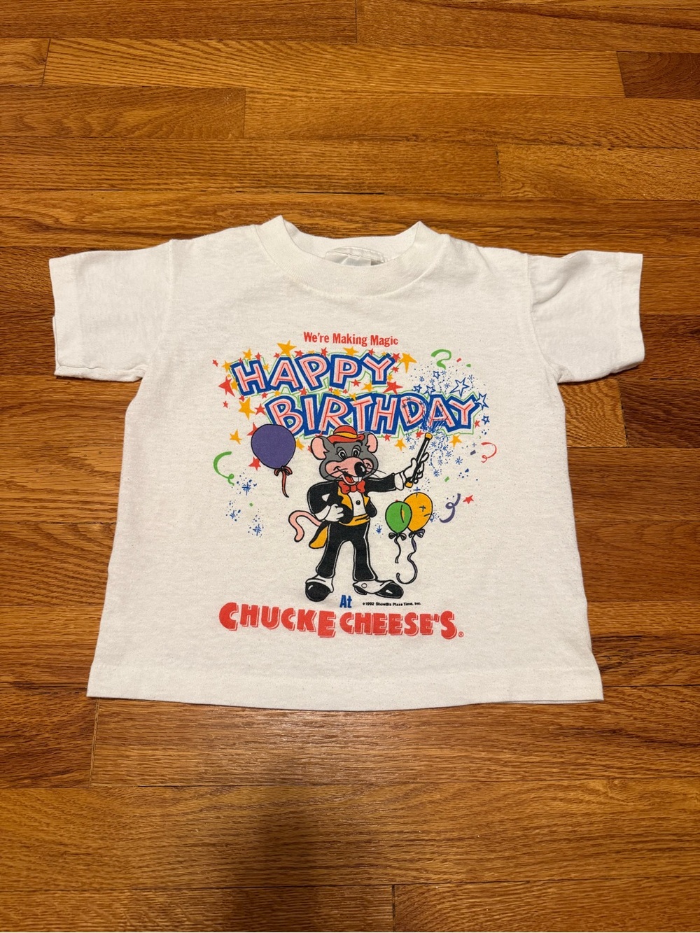 Vintage 90s Chuck E Cheese’s Happy Birthday T-shirt, Cute Nostalgia (Youth 6/8)